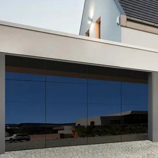 Portón garaje Alu 3000 x 2500mm (negro con vidrio 5mm reflectivo)